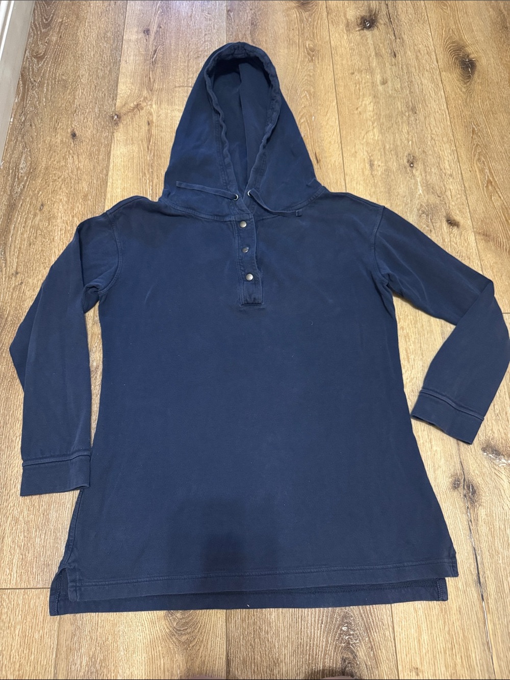 Patagonia Organic Cotton Tee in Navy Blue with Mountain Logo